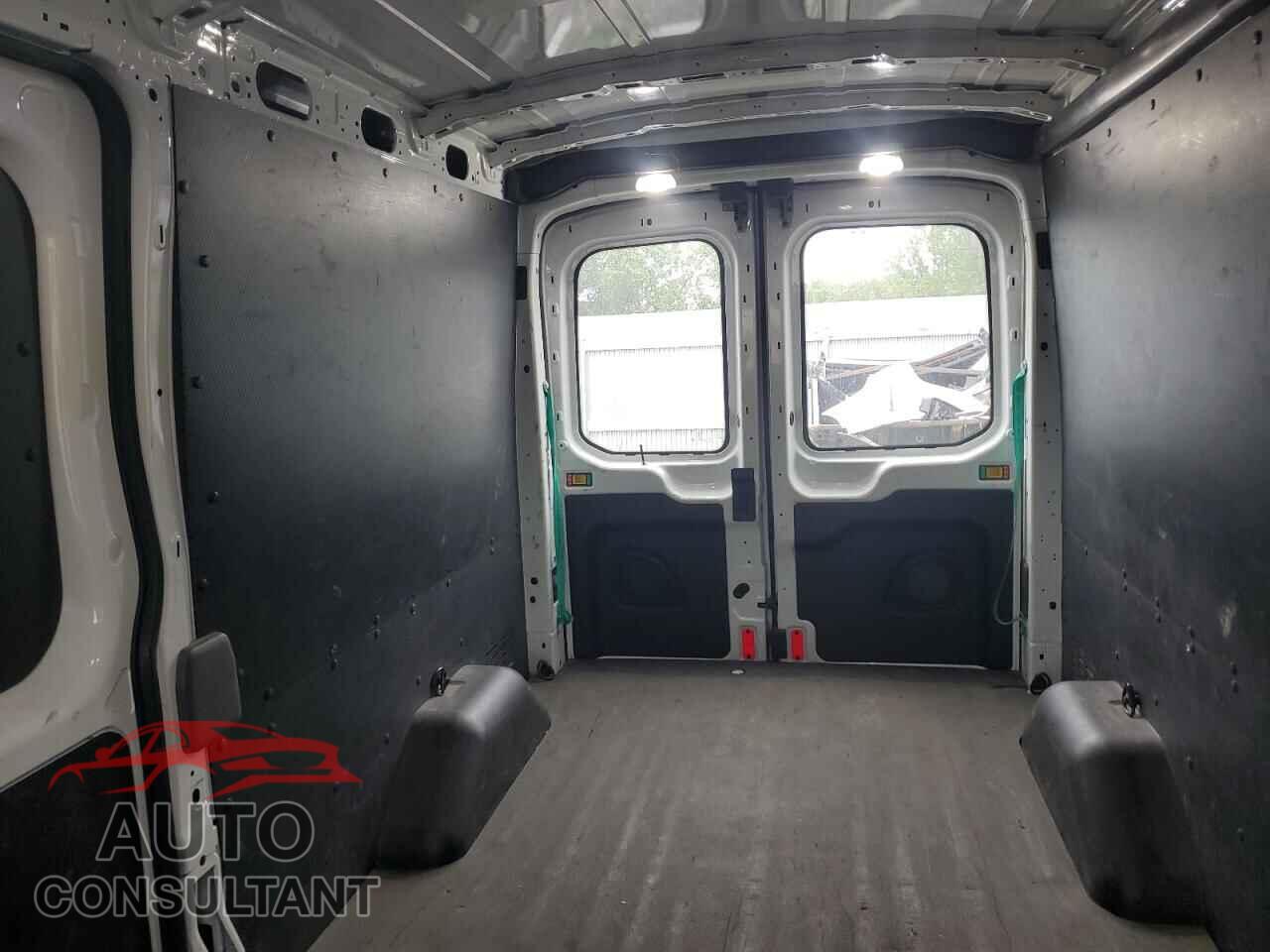 FORD TRANSIT 2020 - 1FTBR1C84LKA51595