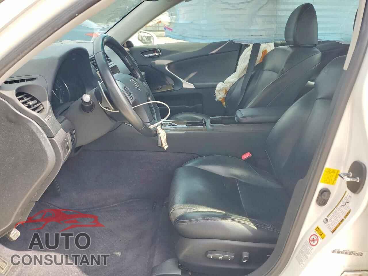 LEXUS IS 2013 - JTHBF5C29D5192124