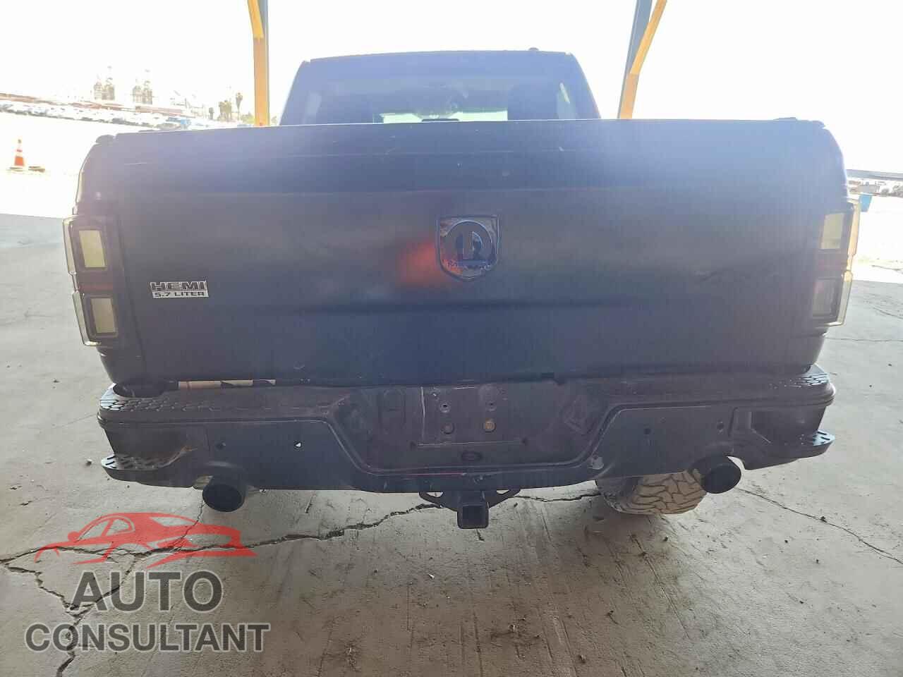 DODGE RAM 1500 2012 - 1C6RD7KT1CS196607