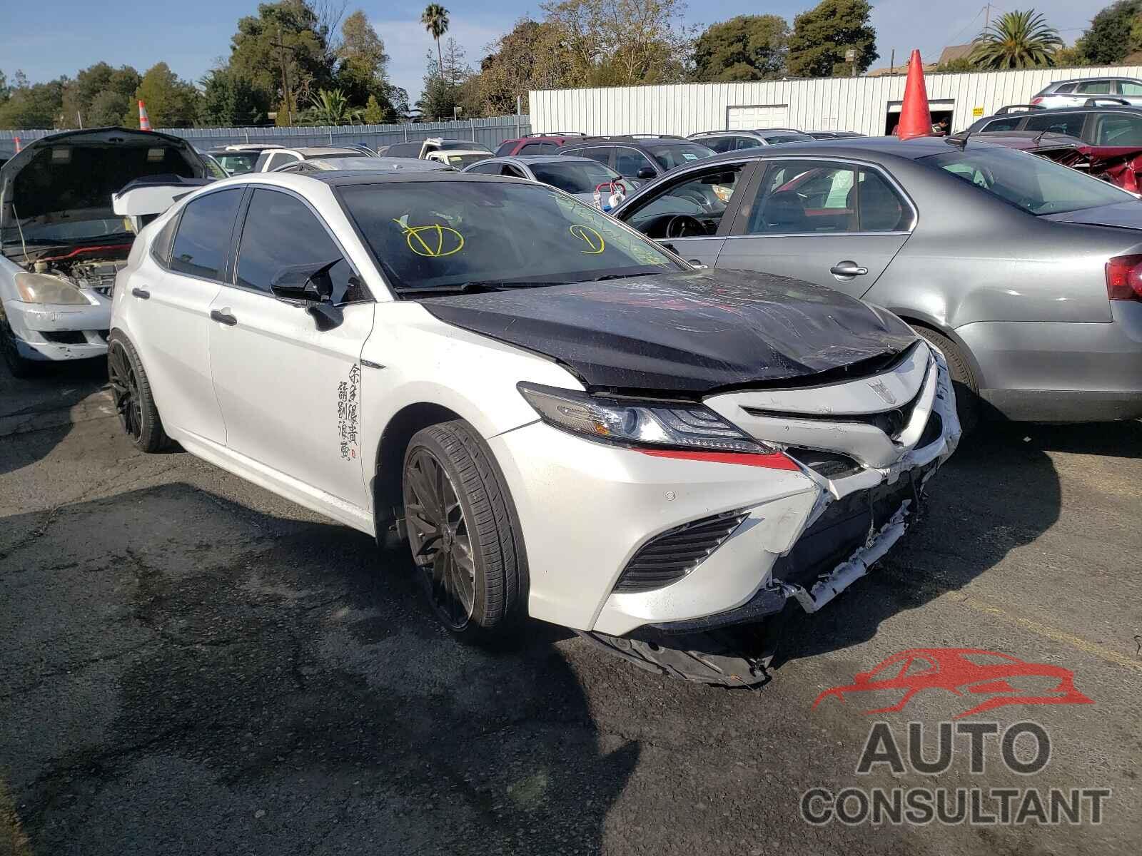 TOYOTA CAMRY 2019 - 4T1B61HK8KU691966