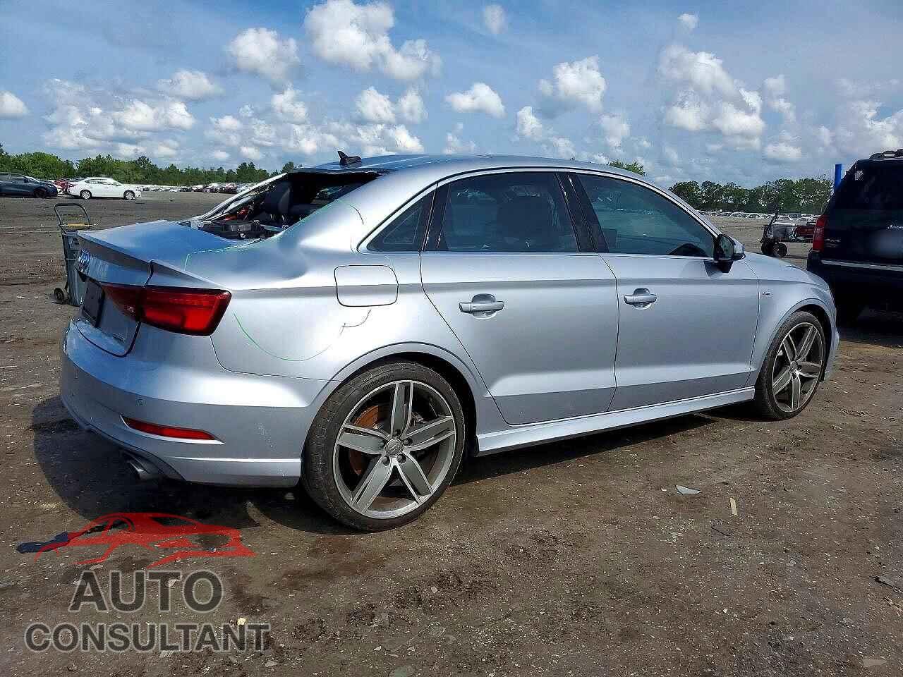 AUDI A3 2019 - WAUJEGFF7K1024462