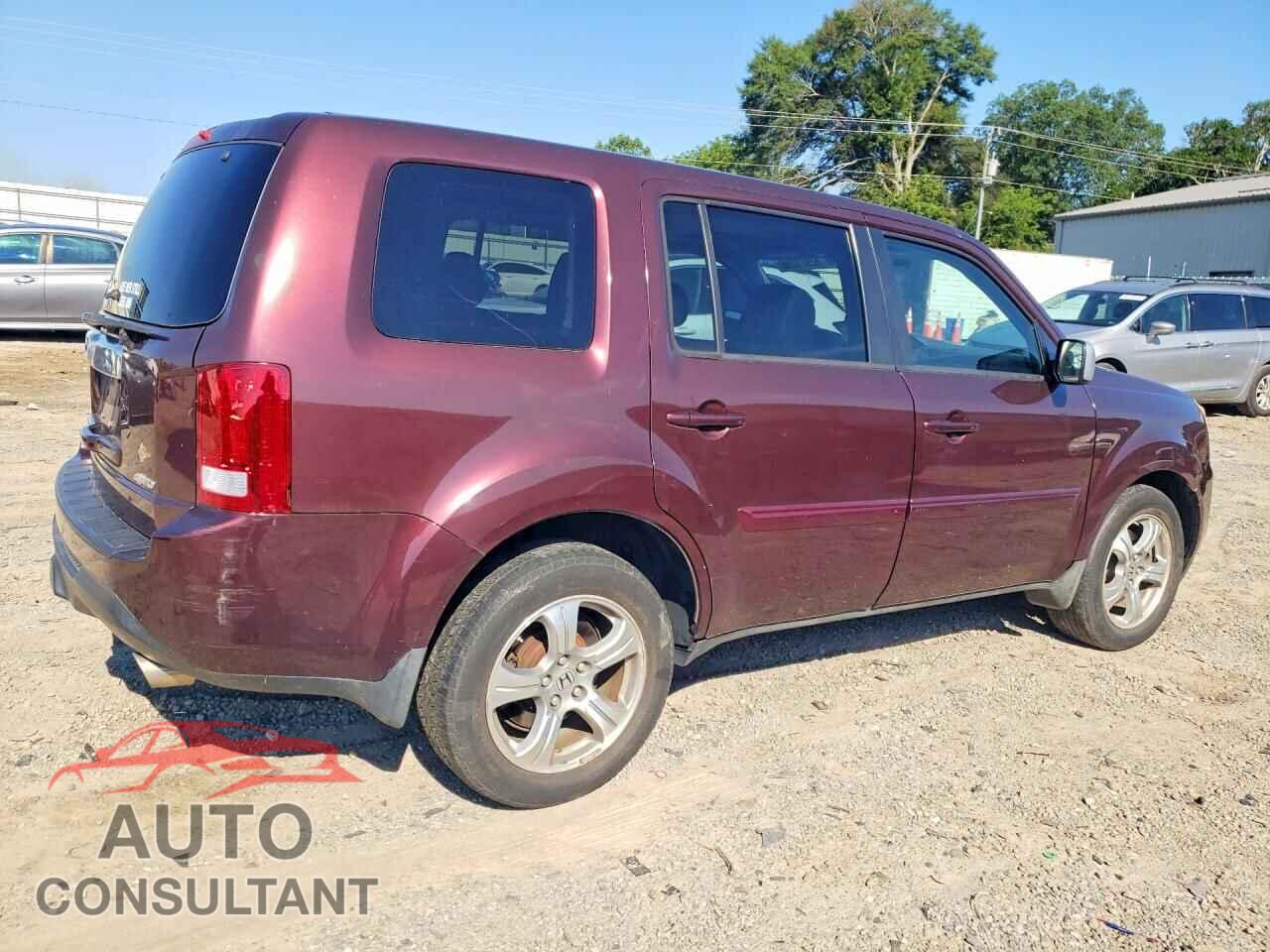 HONDA PILOT 2013 - 5FNYF4H52DB049524