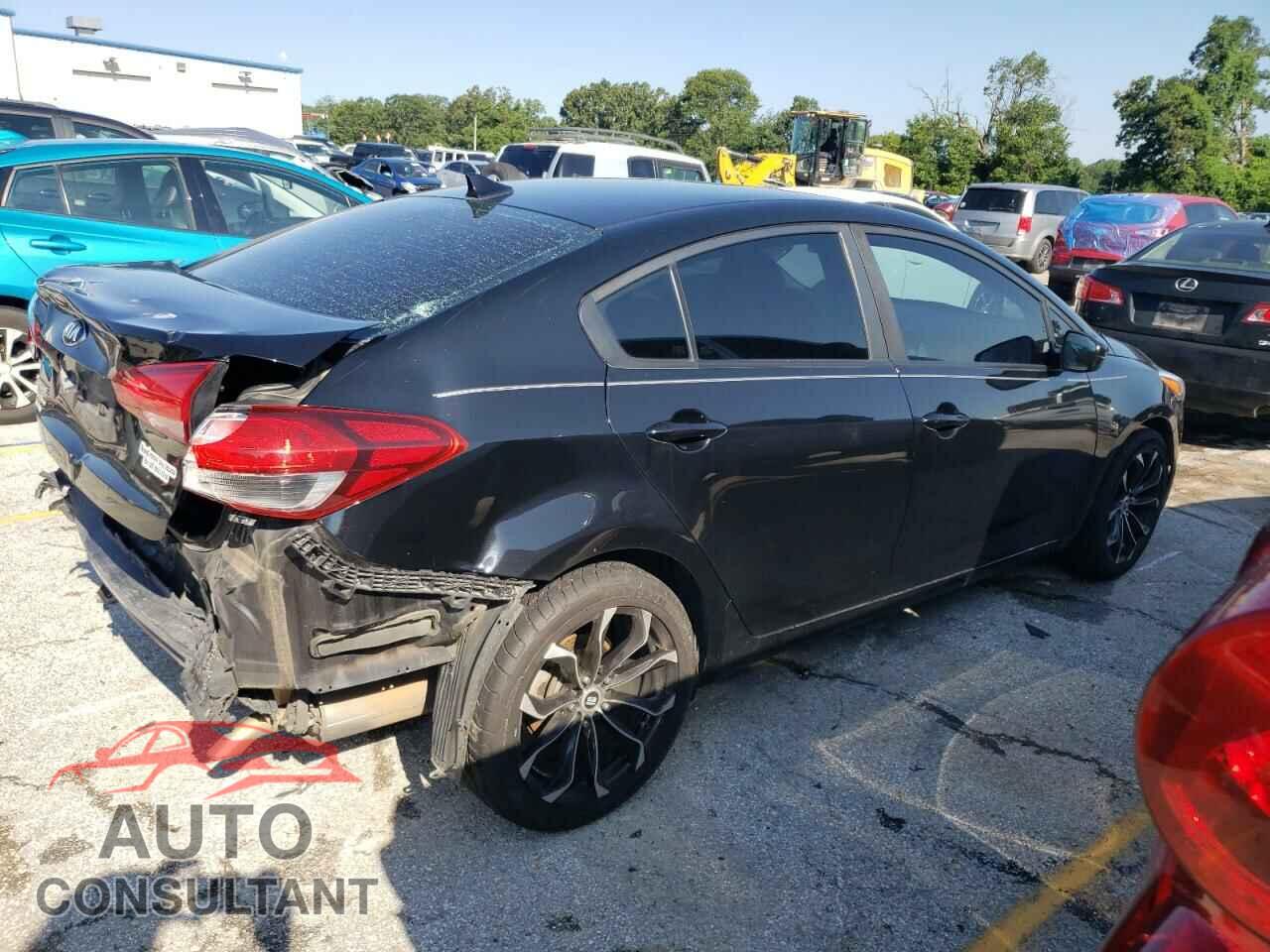KIA FORTE 2017 - 3KPFK4A76HE092631