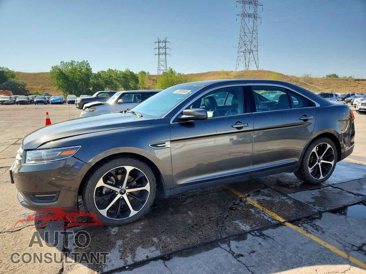FORD TAURUS 2016 - 1FAHP2E82GG138638