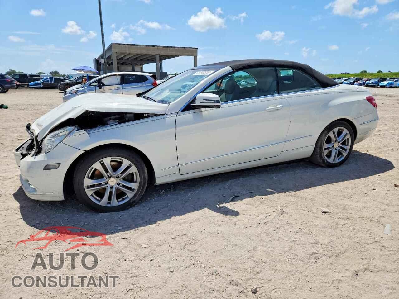 MERCEDES-BENZ E-CLASS 2011 - WDDKK5GF3BF097873