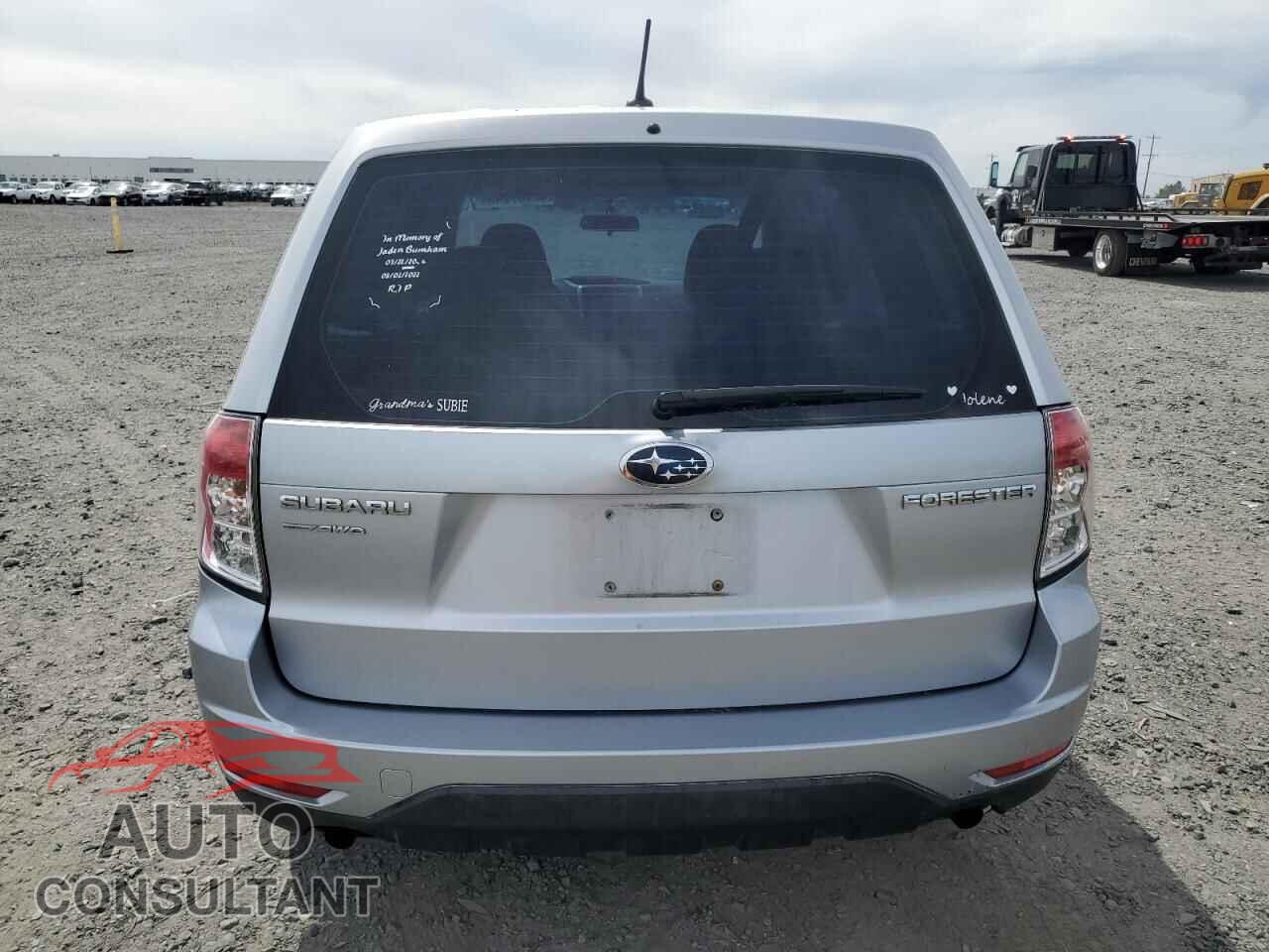 SUBARU FORESTER 2013 - JF2SHBAC5DH435918