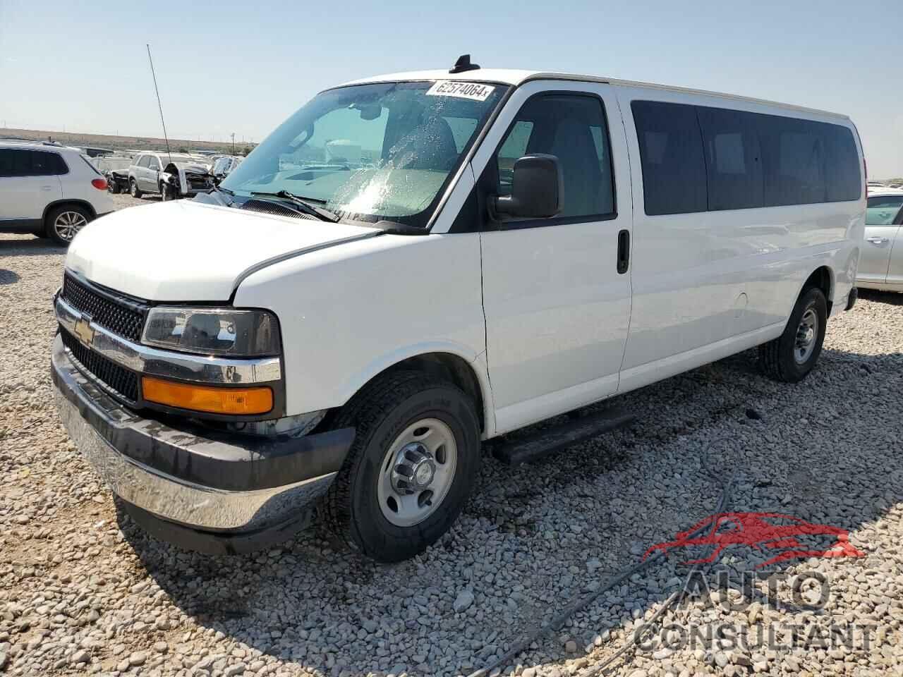 CHEVROLET EXPRESS 2017 - 1GAZGPFG4H1115246