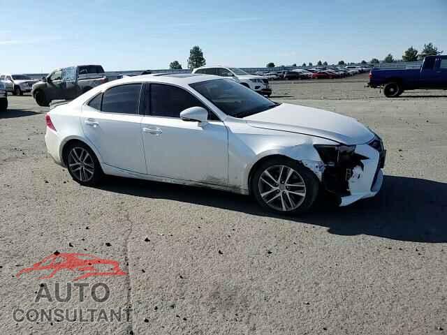 LEXUS IS 2018 - JTHBA1D28J5073711