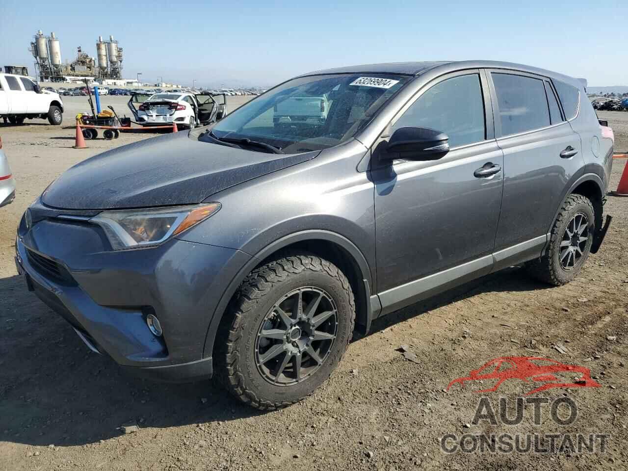 TOYOTA RAV4 2018 - 2T3RFREV6JW823821