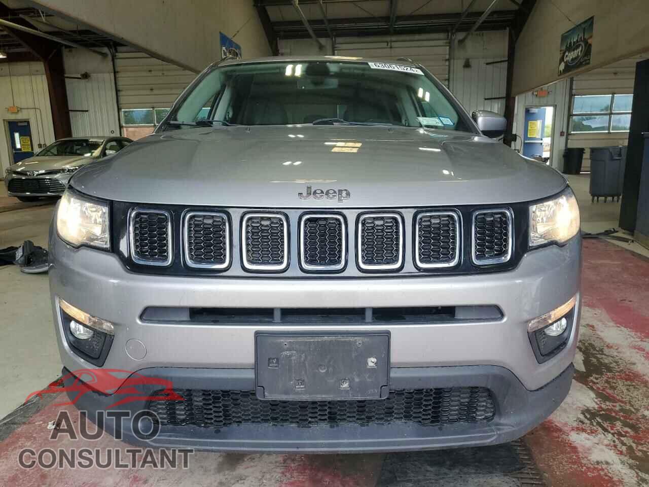 JEEP COMPASS 2019 - 3C4NJDBB9KT735767