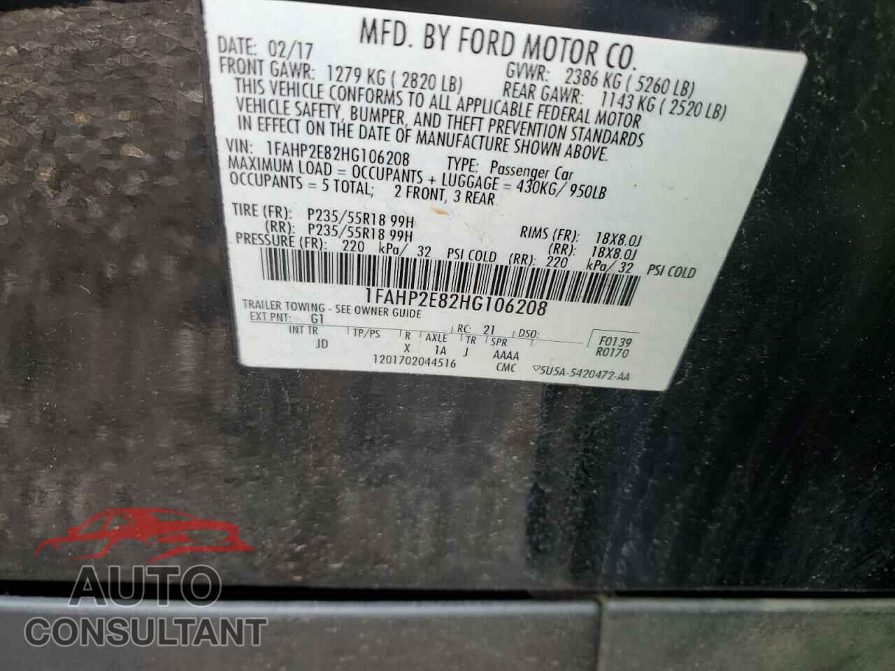FORD TAURUS 2017 - 1FAHP2E82HG106208