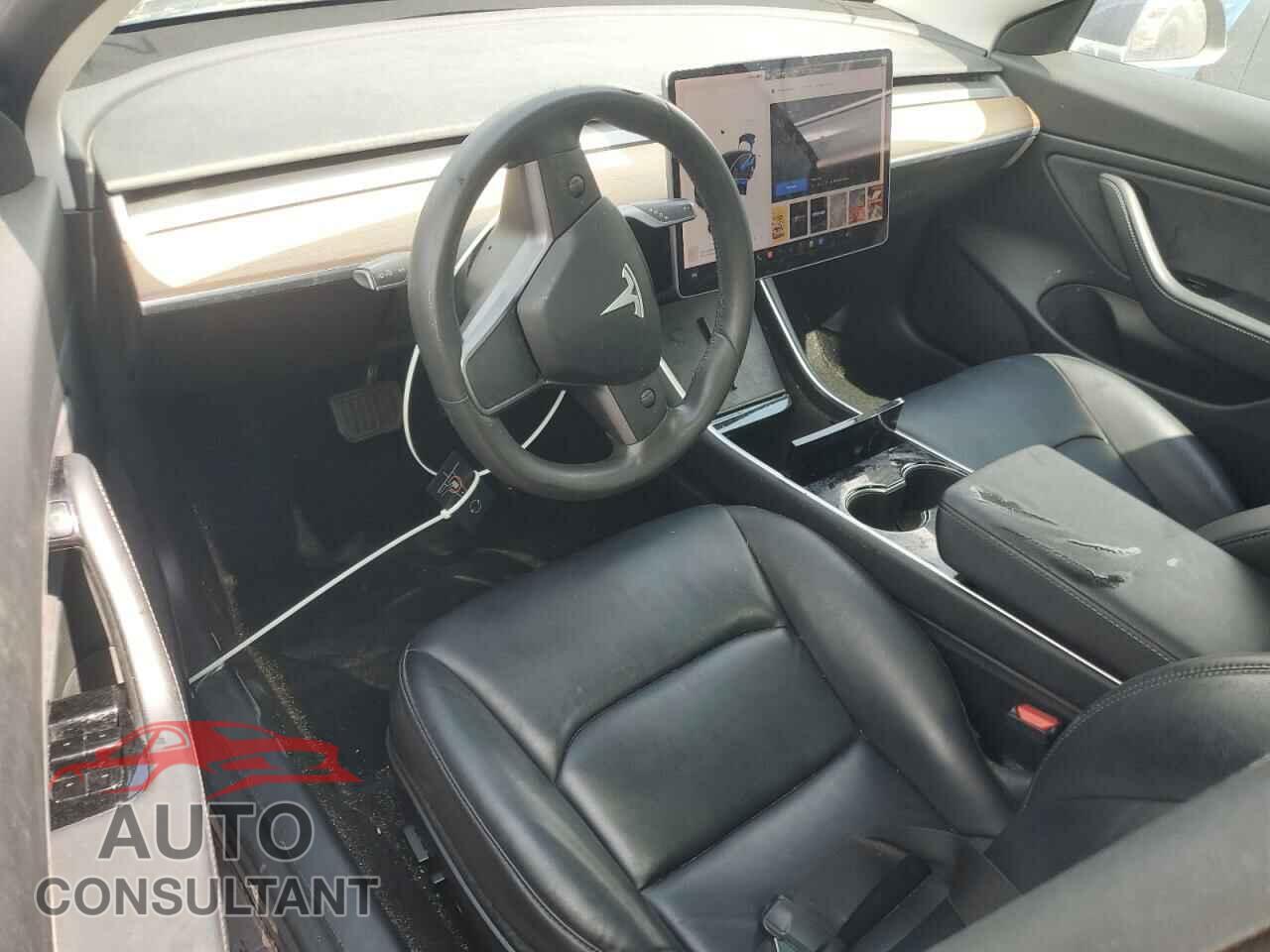 TESLA MODEL 3 2020 - 5YJ3E1EB7LF666759