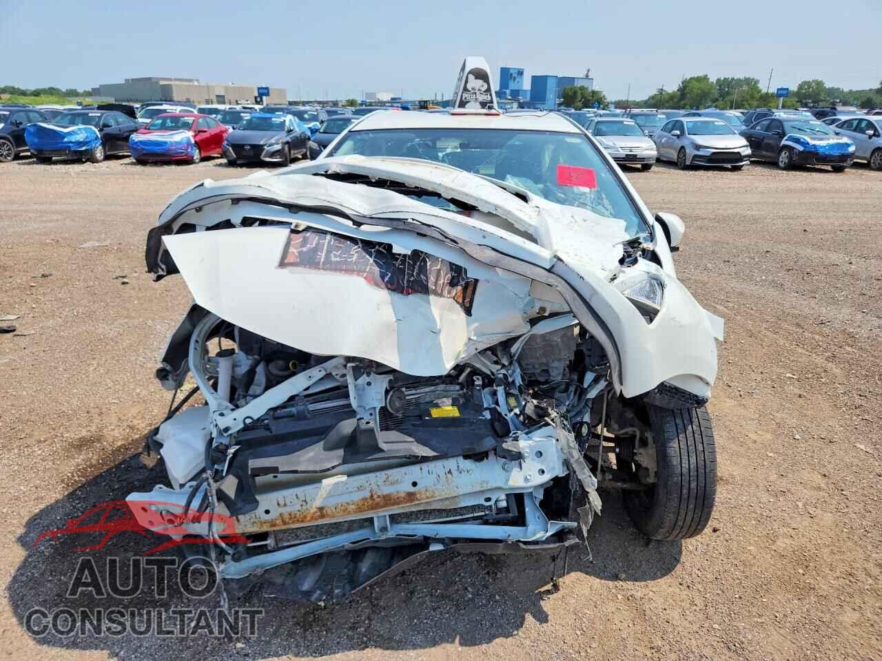 TOYOTA PRIUS 2014 - JTDKDTB35E1069578