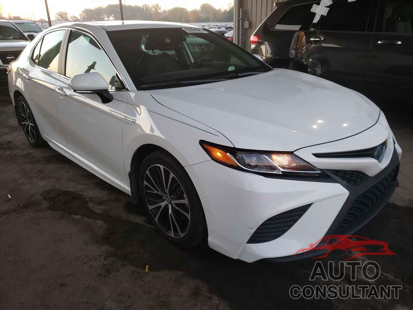 TOYOTA CAMRY 2020 - 4T1J31AK2LU521067