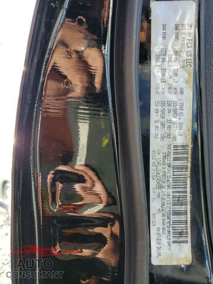DODGE DURANGO 2018 - 1C4RDJDG4JC434995