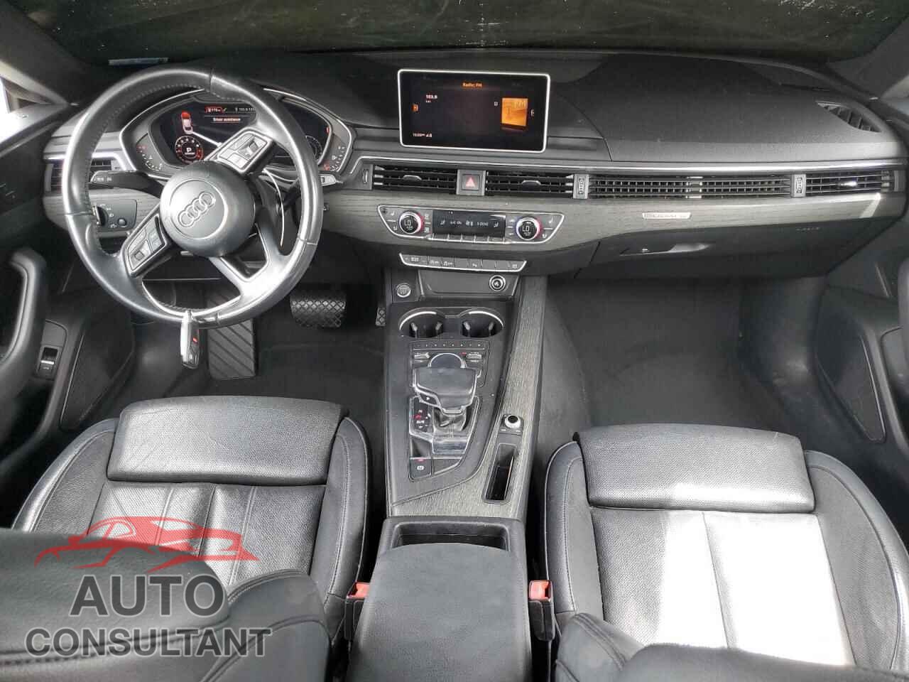 AUDI A5 2018 - WAUENCF55JA008132