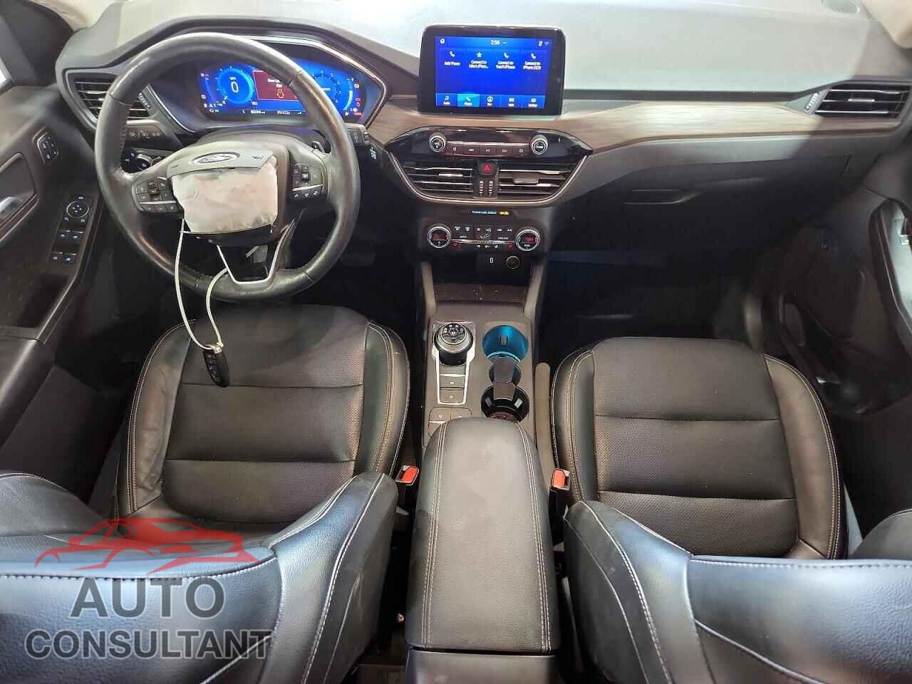 FORD ESCAPE 2020 - 1FMCU9J94LUA15709