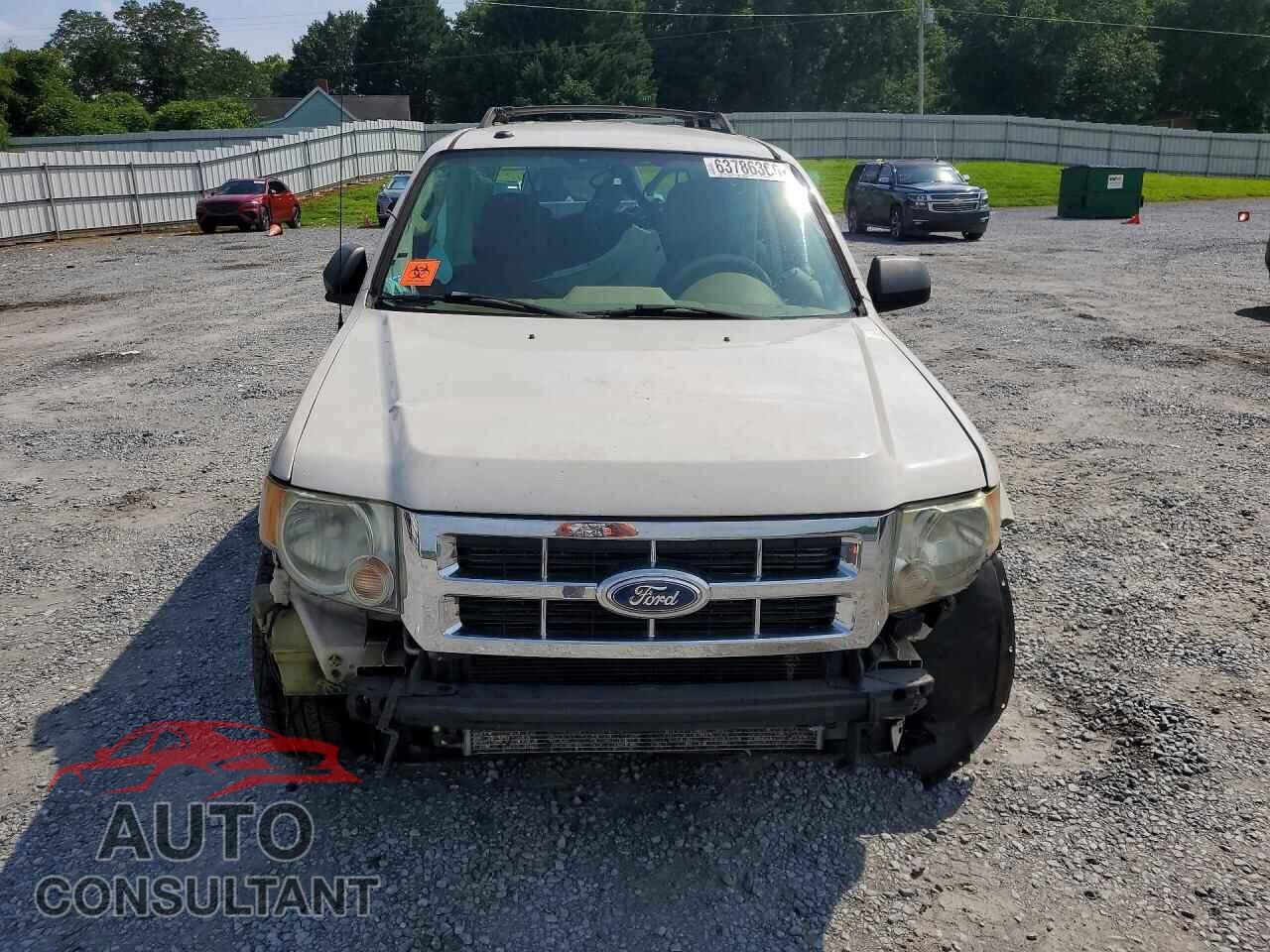 FORD ESCAPE 2011 - 1FMCU0D77BKB79357
