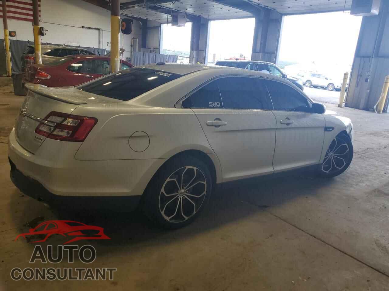 FORD TAURUS 2013 - 1FAHP2KTXDG149665