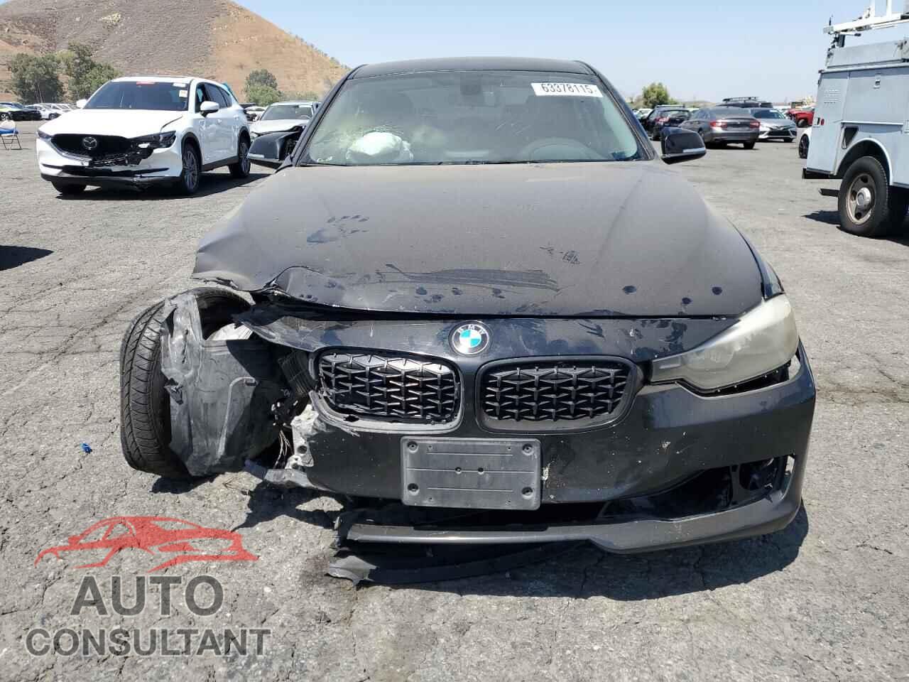 BMW 3 SERIES 2015 - WBA3B1C54FP681412