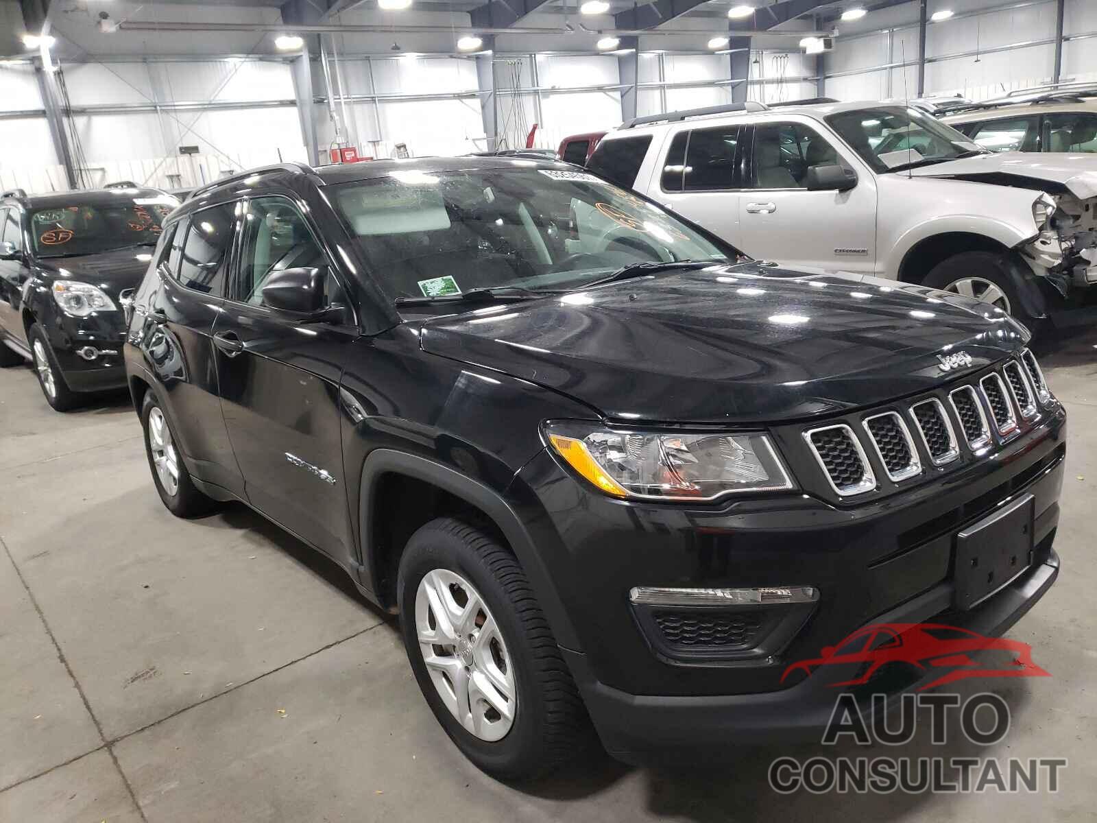 JEEP COMPASS 2018 - 3C4NJCAB8JT204148
