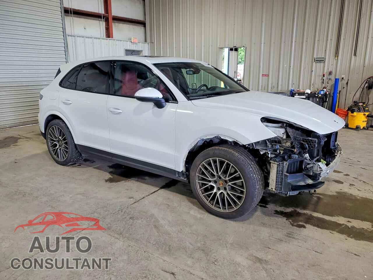 PORSCHE CAYENNE 2023 - WP1AA2AY2PDA00147