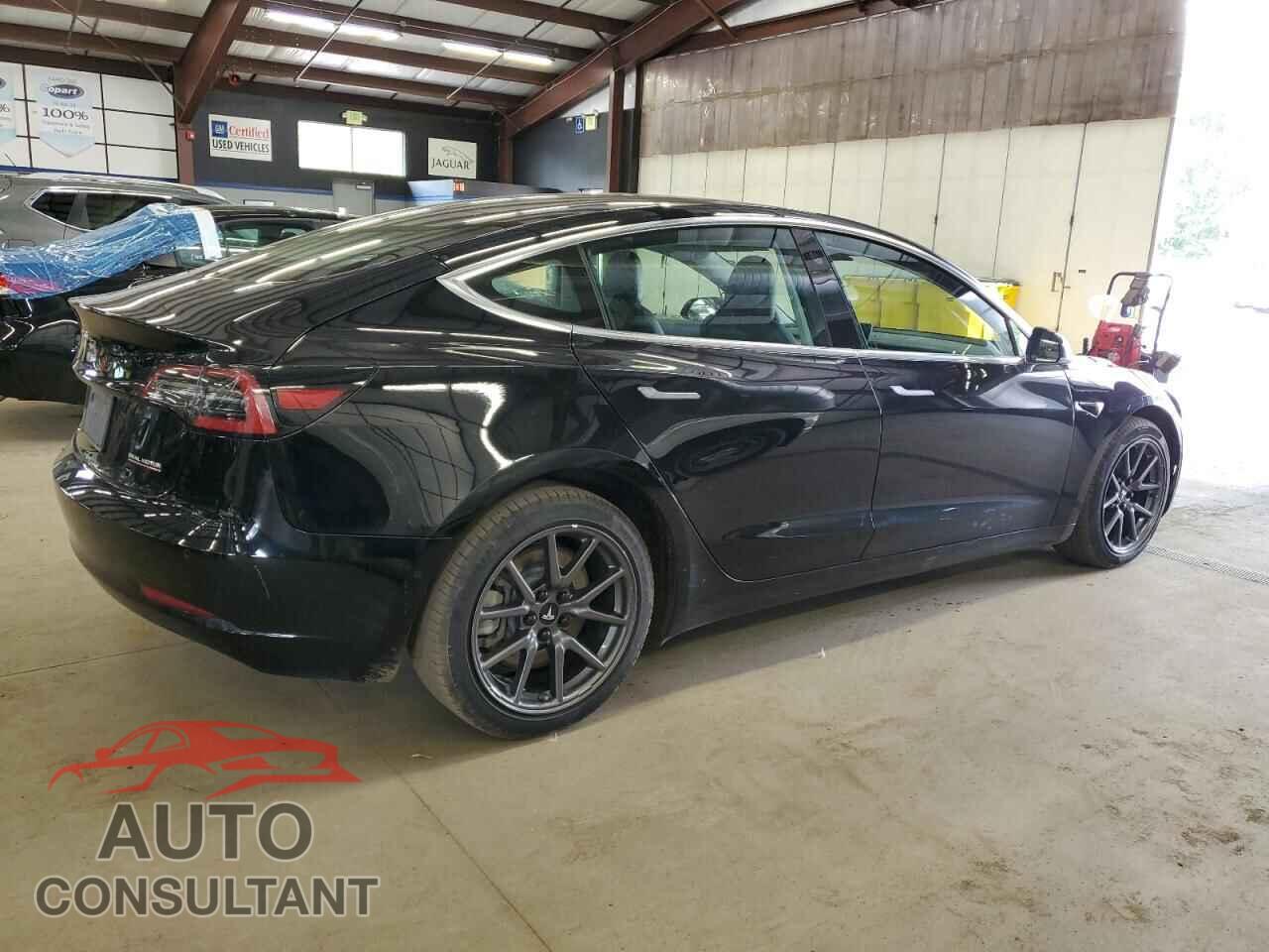 TESLA MODEL 3 2020 - 5YJ3E1EC3LF601366