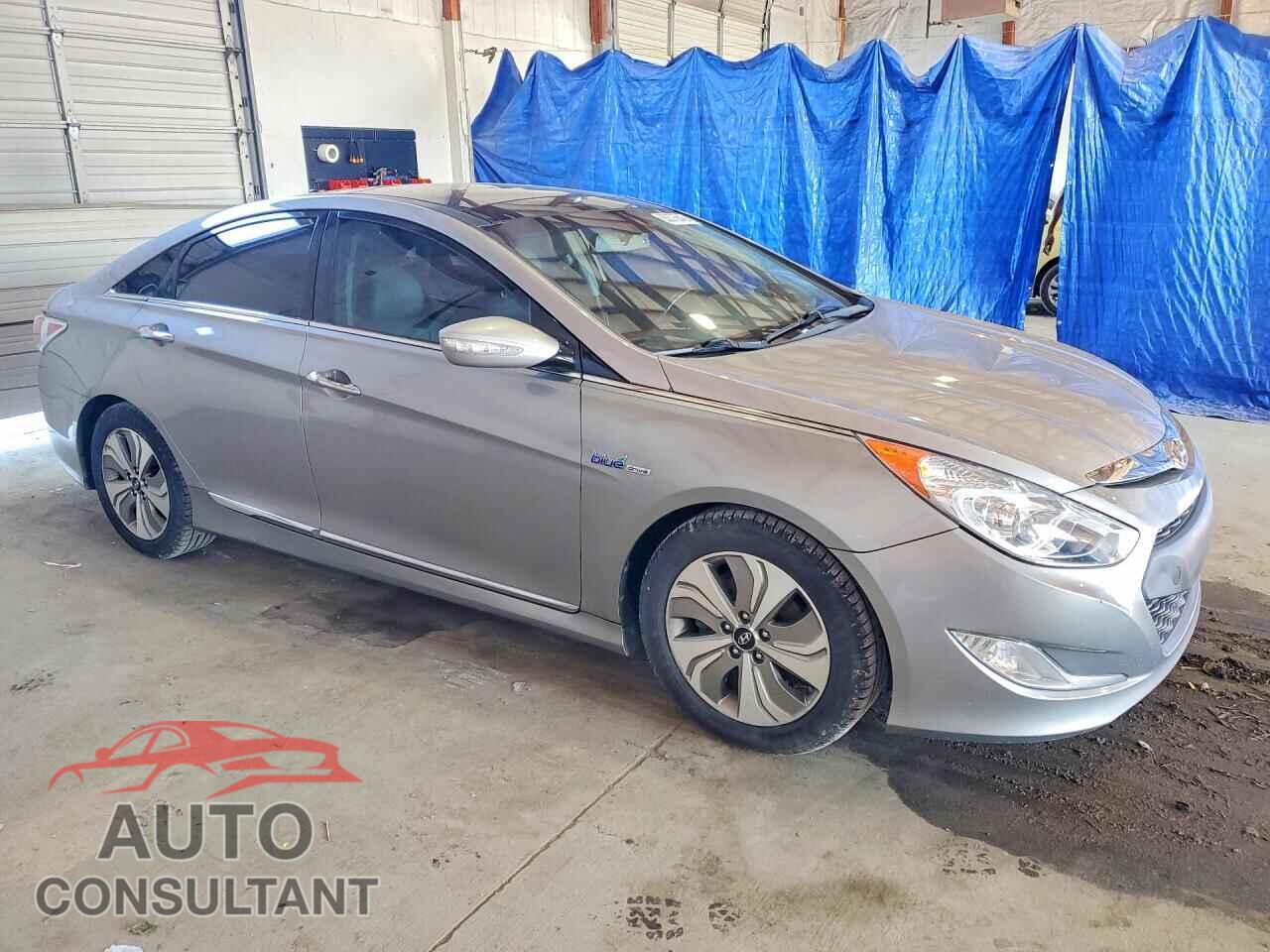 HYUNDAI SONATA 2014 - KMHEC4A40EA105012