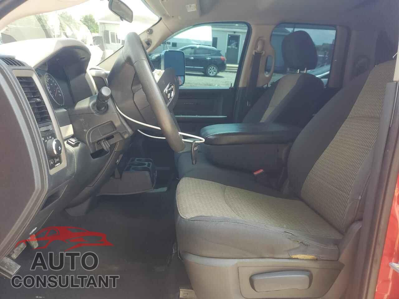 DODGE RAM 1500 2012 - 1C6RD6FT2CS323305