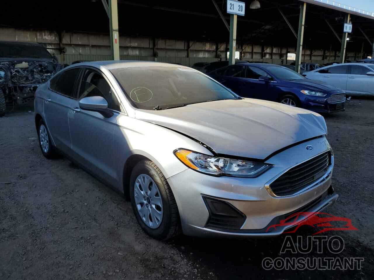 FORD FUSION 2020 - 3FA6P0G74LR228229