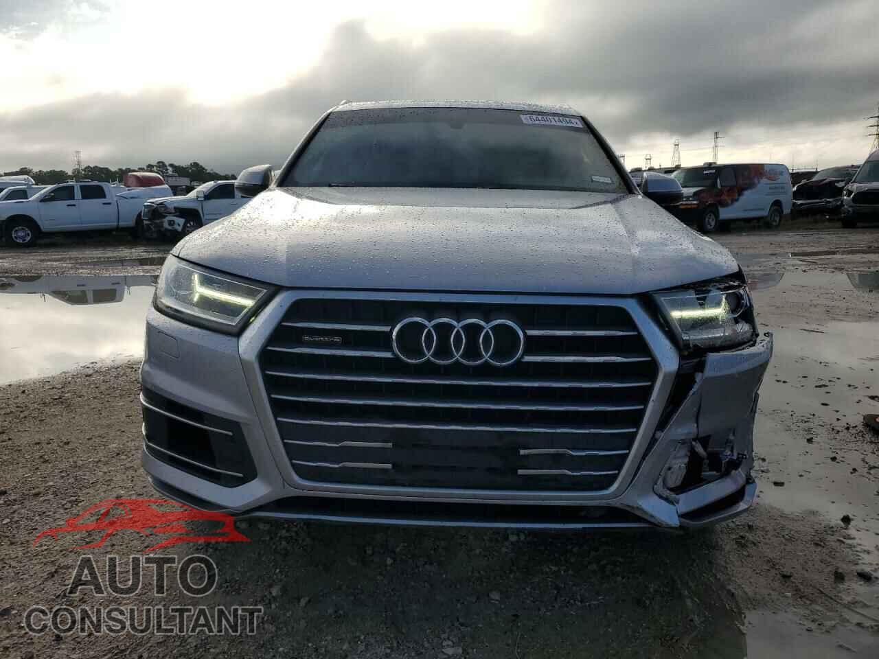 AUDI Q7 2019 - WA1AAAF72KD008232