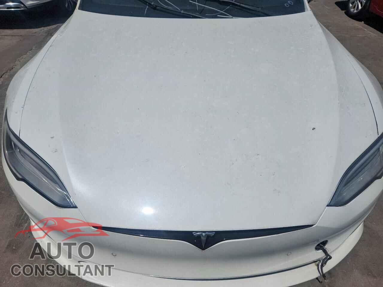 TESLA MODEL S 2021 - 5YJSA1E64MF440271