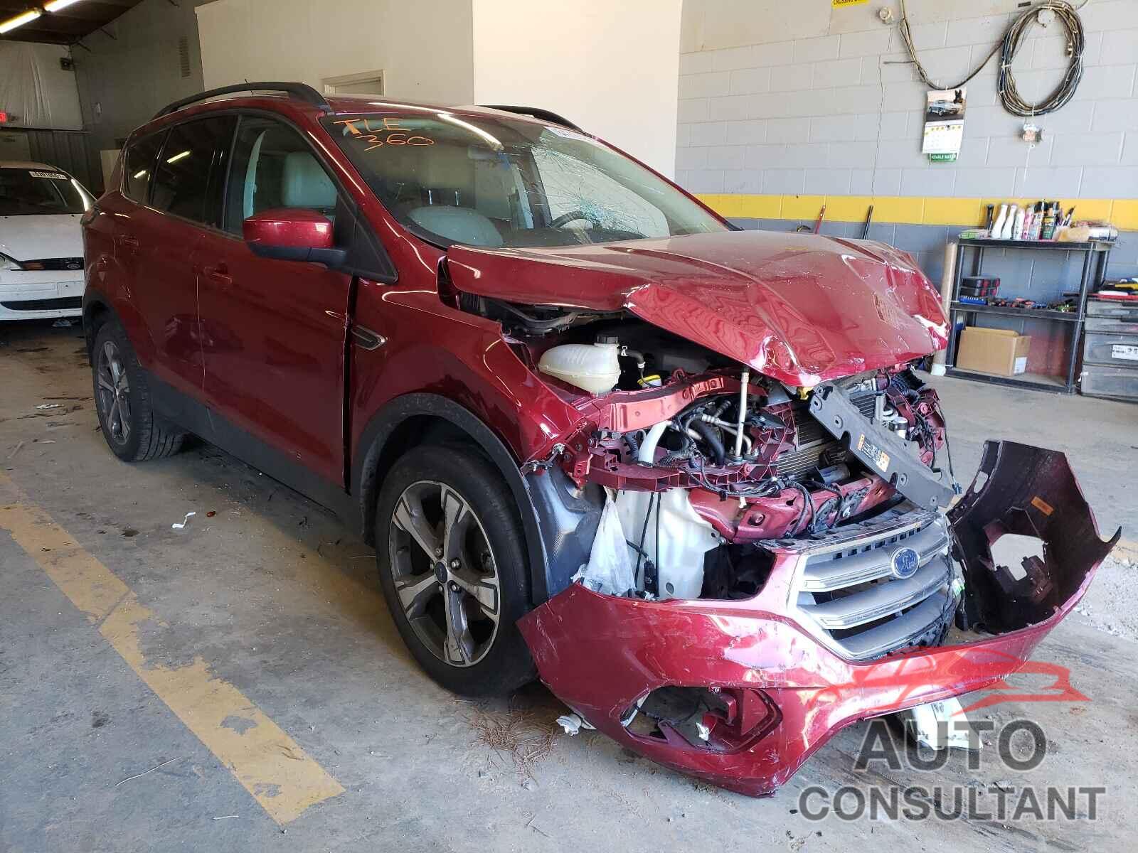 FORD ESCAPE 2017 - 1FMCU0GD9HUA75273