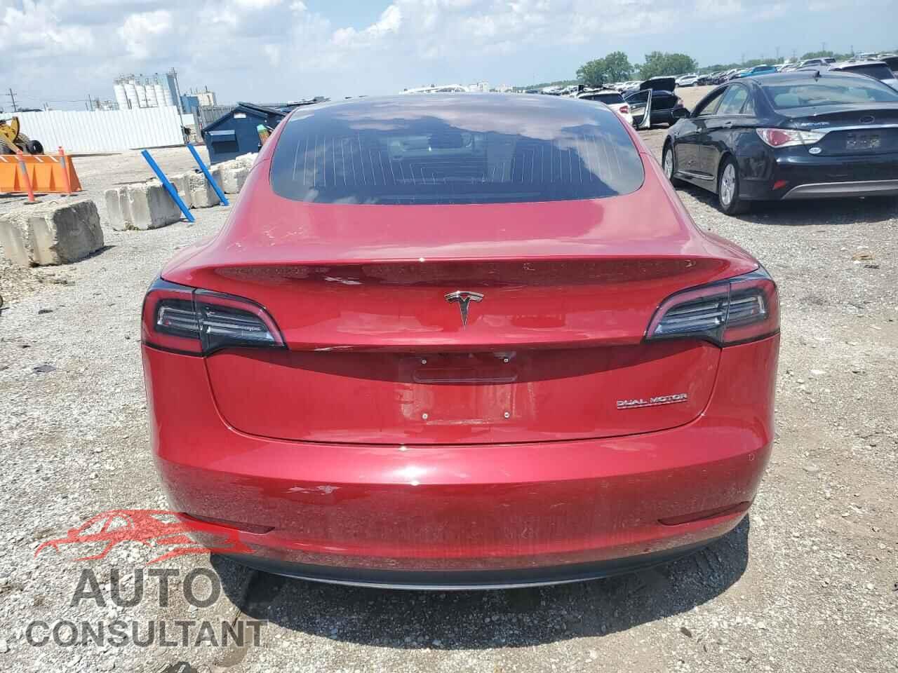 TESLA MODEL 3 2018 - 5YJ3E1EB5JF080560