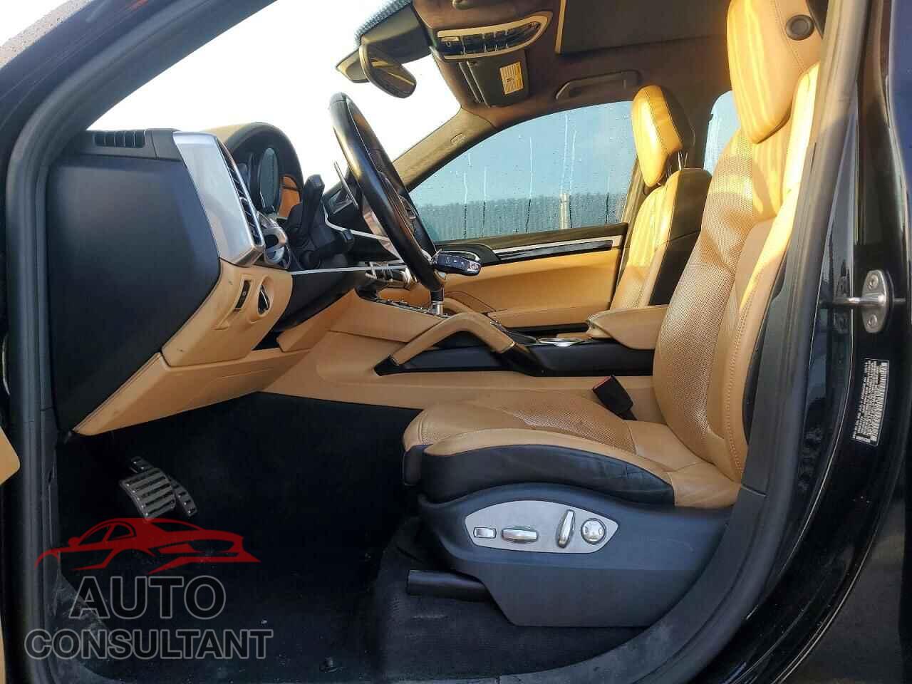 PORSCHE CAYENNE 2016 - WP1AE2A24GLA16551