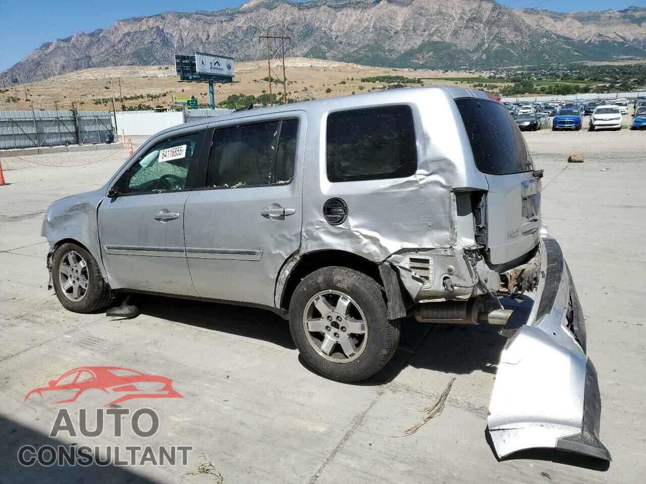 HONDA PILOT 2011 - 5FNYF4H99BB087882