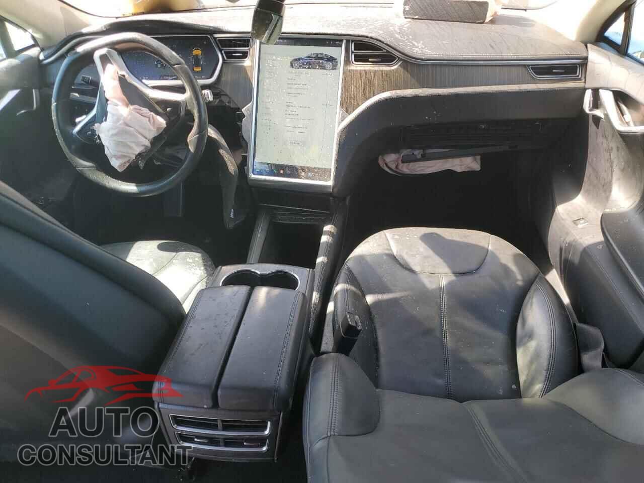 TESLA MODEL S 2013 - 5YJSA1DN6DFP20296