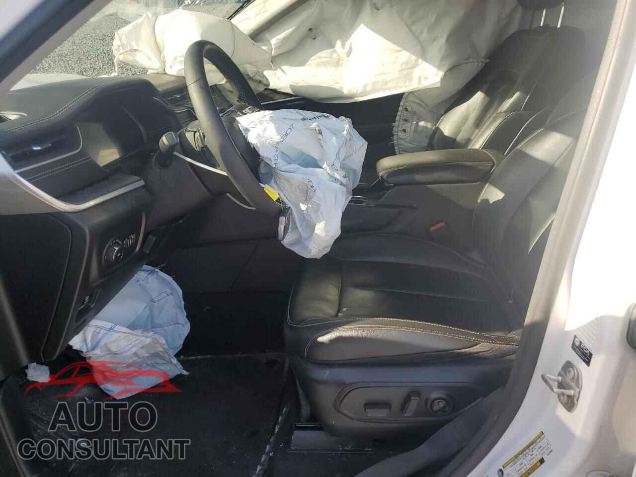 JEEP GRAND CHER 2023 - 1C4RJGBG4PC513039