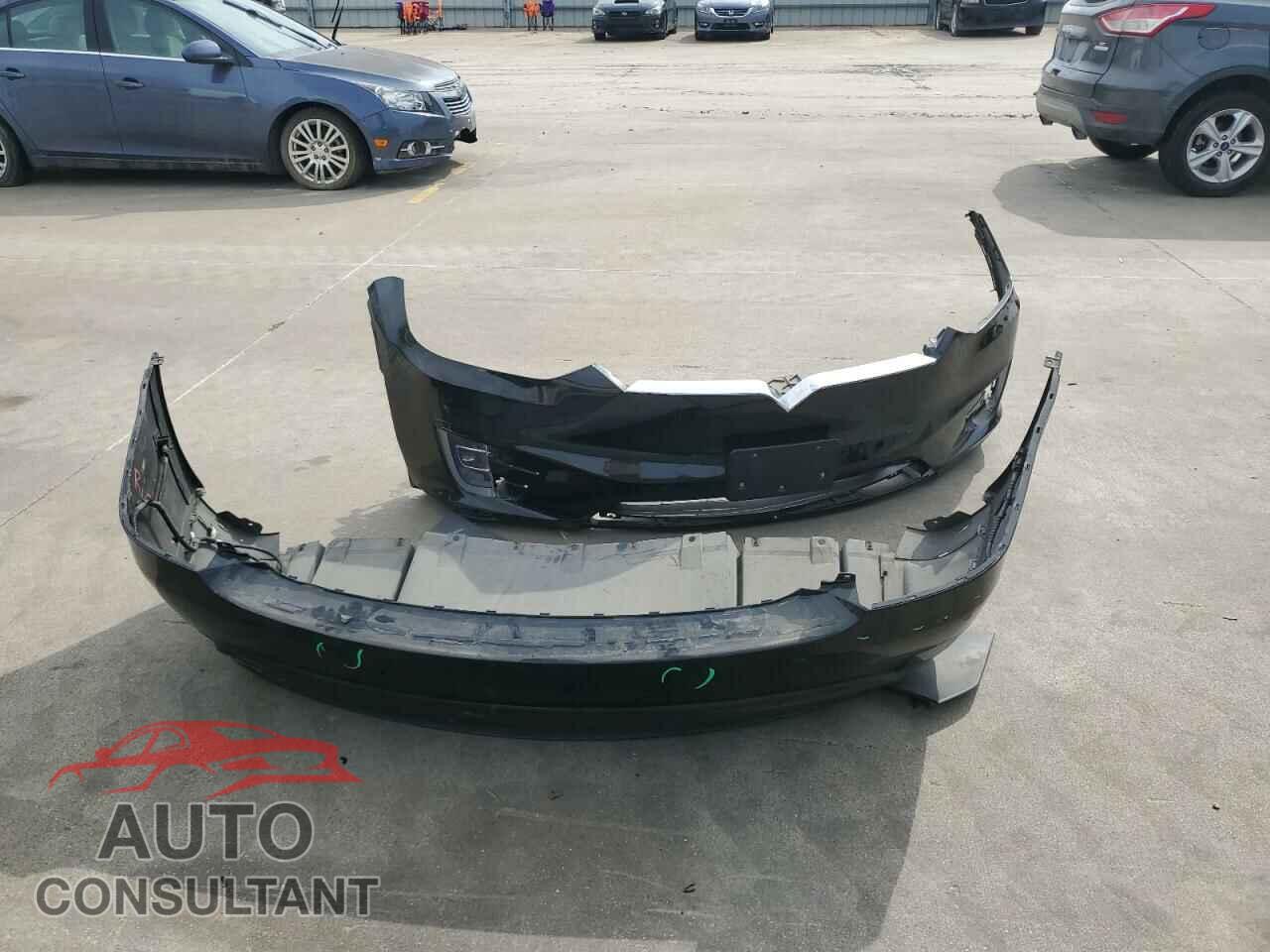 TESLA MODEL X 2017 - 5YJXCDE24HF053854