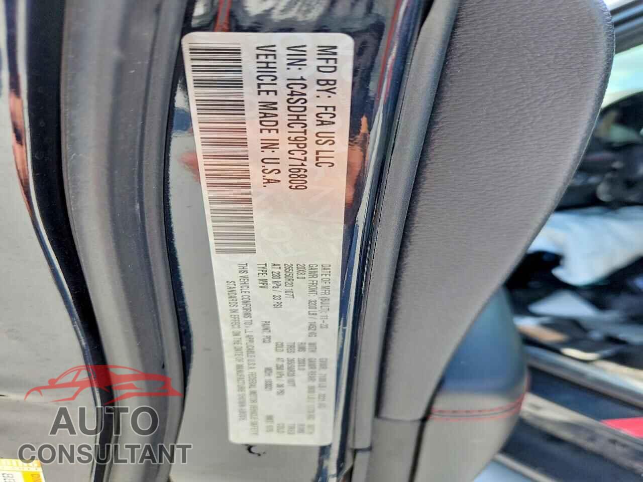 DODGE DURANGO 2023 - 1C4SDHCT9PC716809