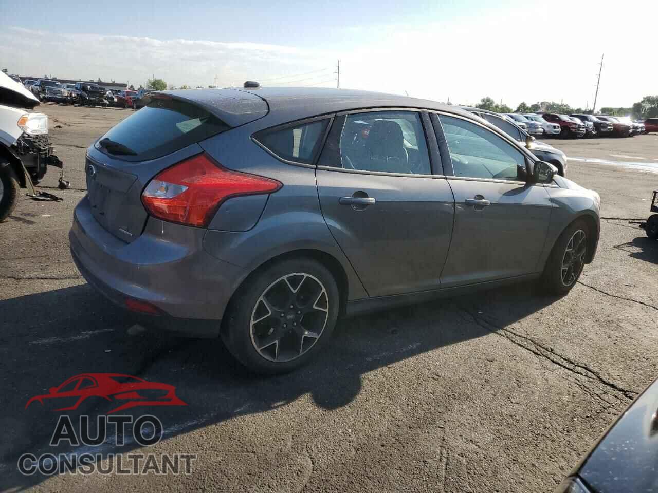 FORD FOCUS 2012 - 1FAHP3K22CL435531