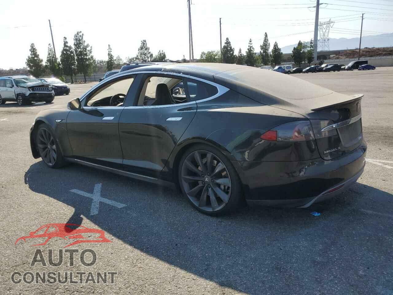 TESLA MODEL S 2012 - 5YJSA1DP3CFS00606