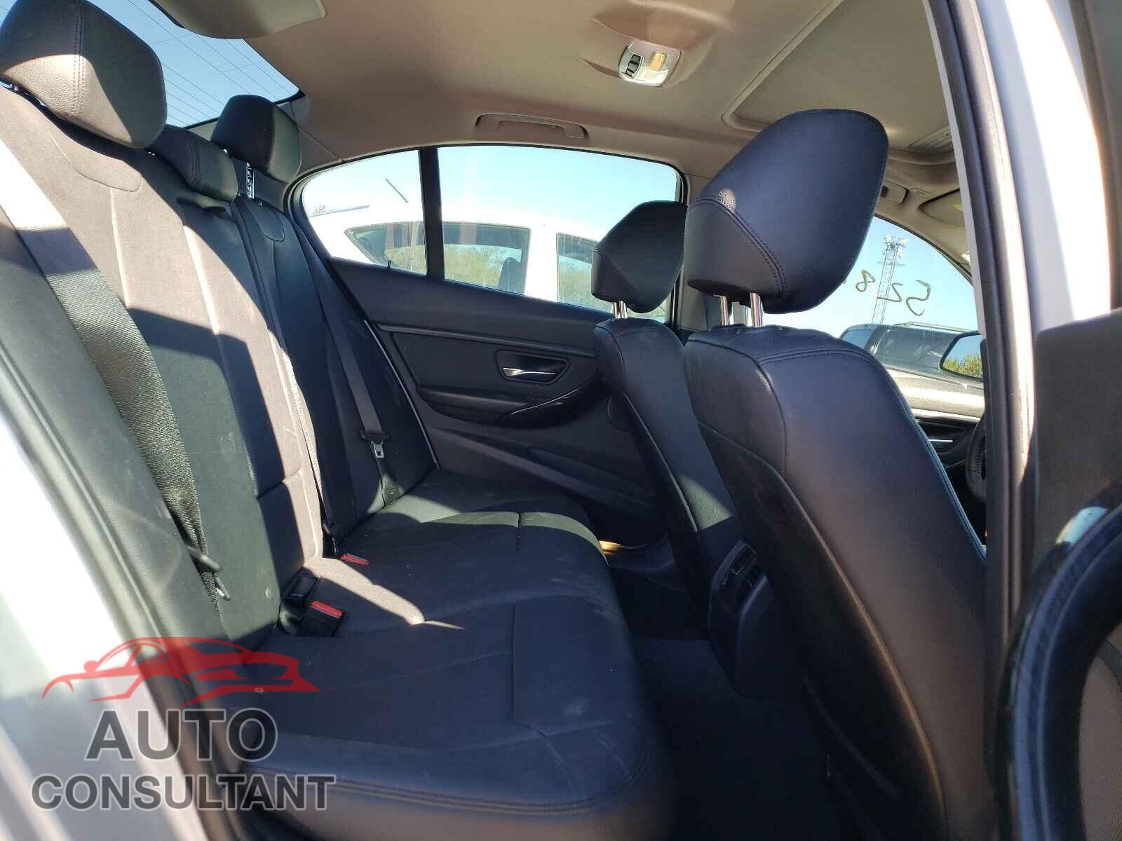 BMW 3 SERIES 2016 - WBA8E5G52GNU21070