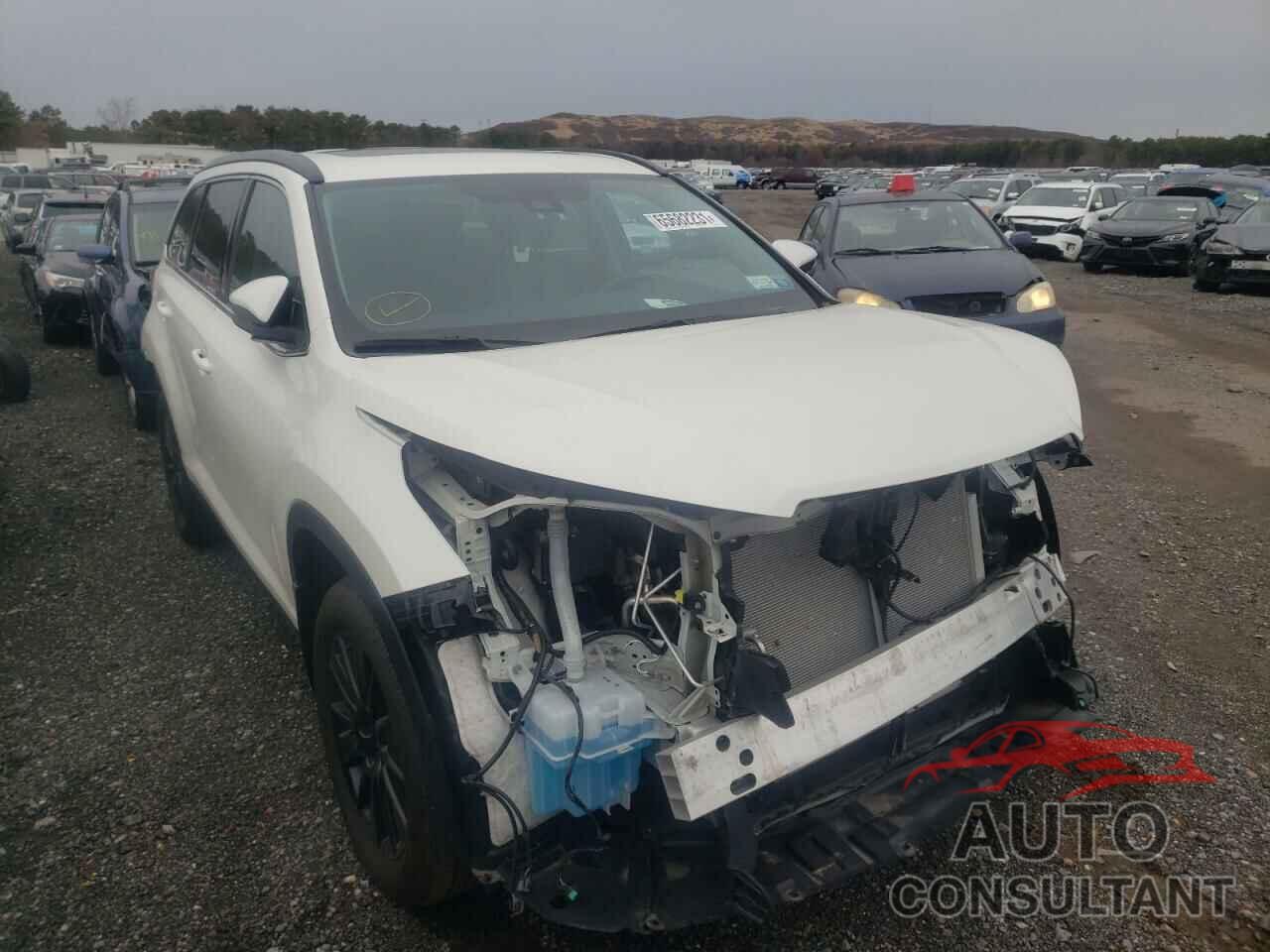 TOYOTA HIGHLANDER 2019 - 5TDJZRFH2KS627892