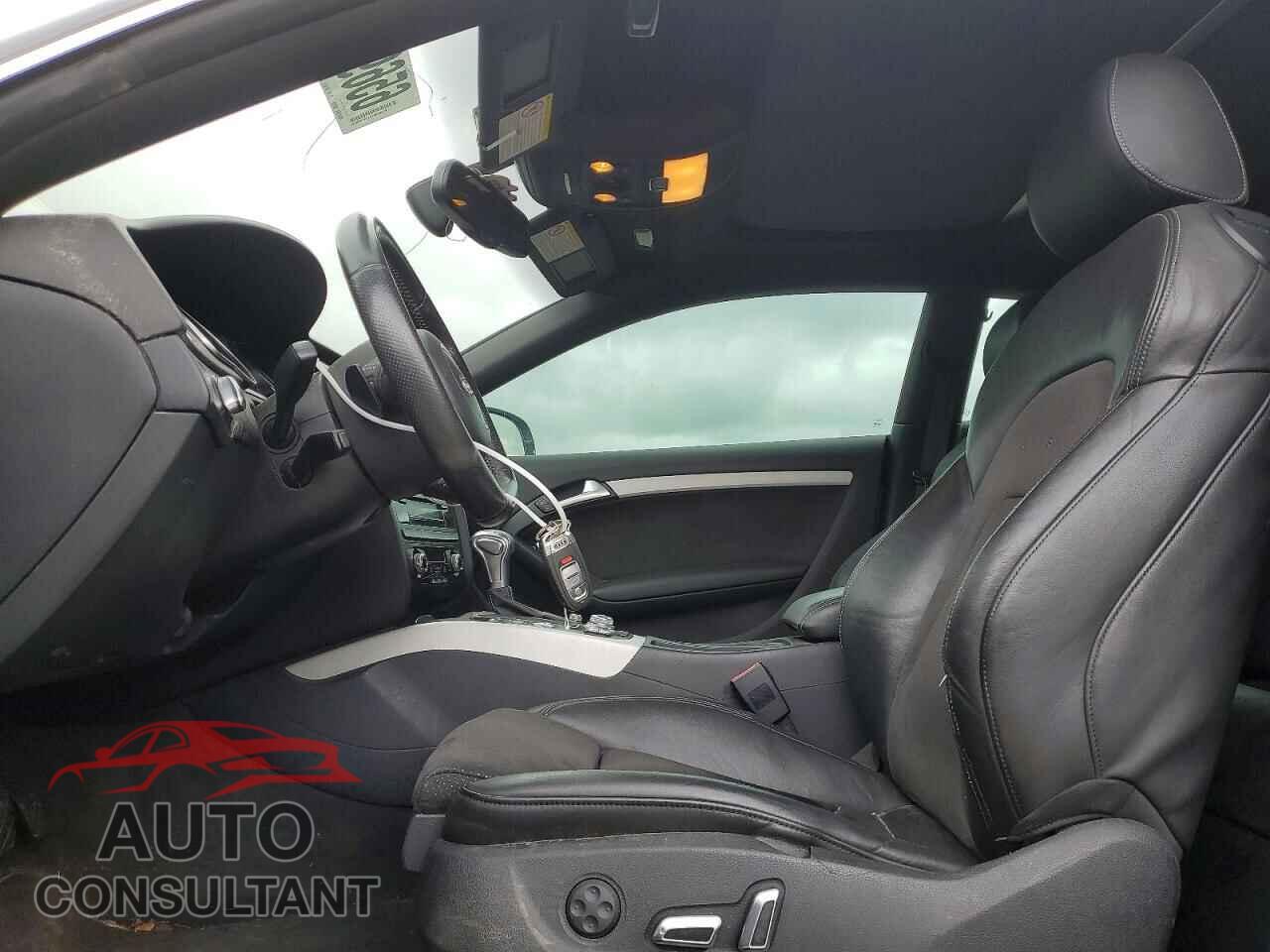 AUDI A5 2013 - WAUDFBFR1DA080665