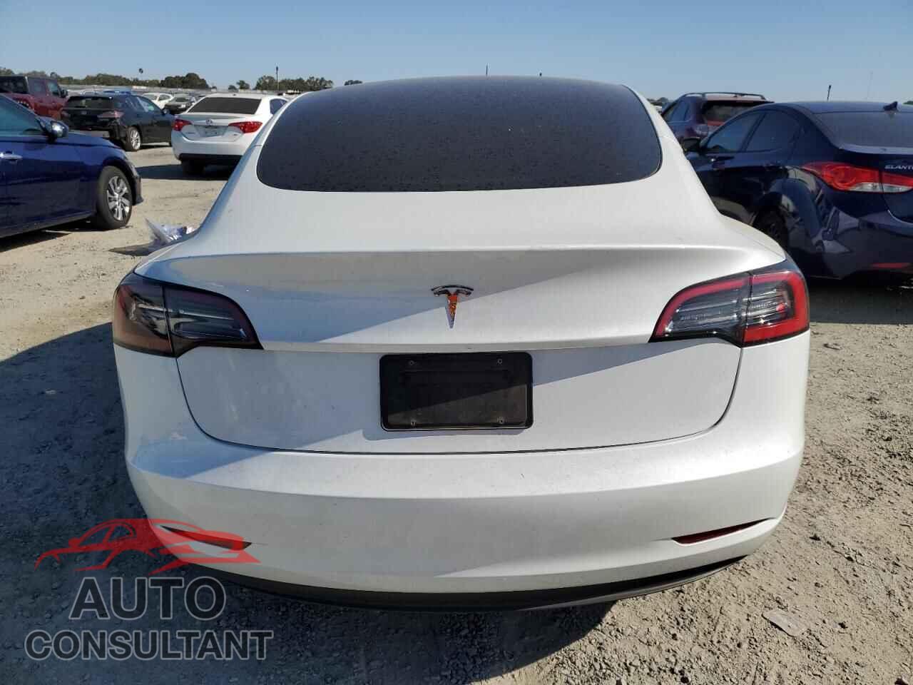 TESLA MODEL 3 2023 - 5YJ3E1EAXPF583324