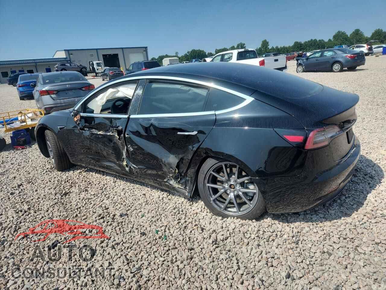 TESLA MODEL 3 2019 - 5YJ3E1EA6KF428939