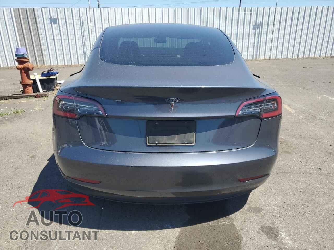 TESLA MODEL 3 2023 - 5YJ3E1EA9PF503401