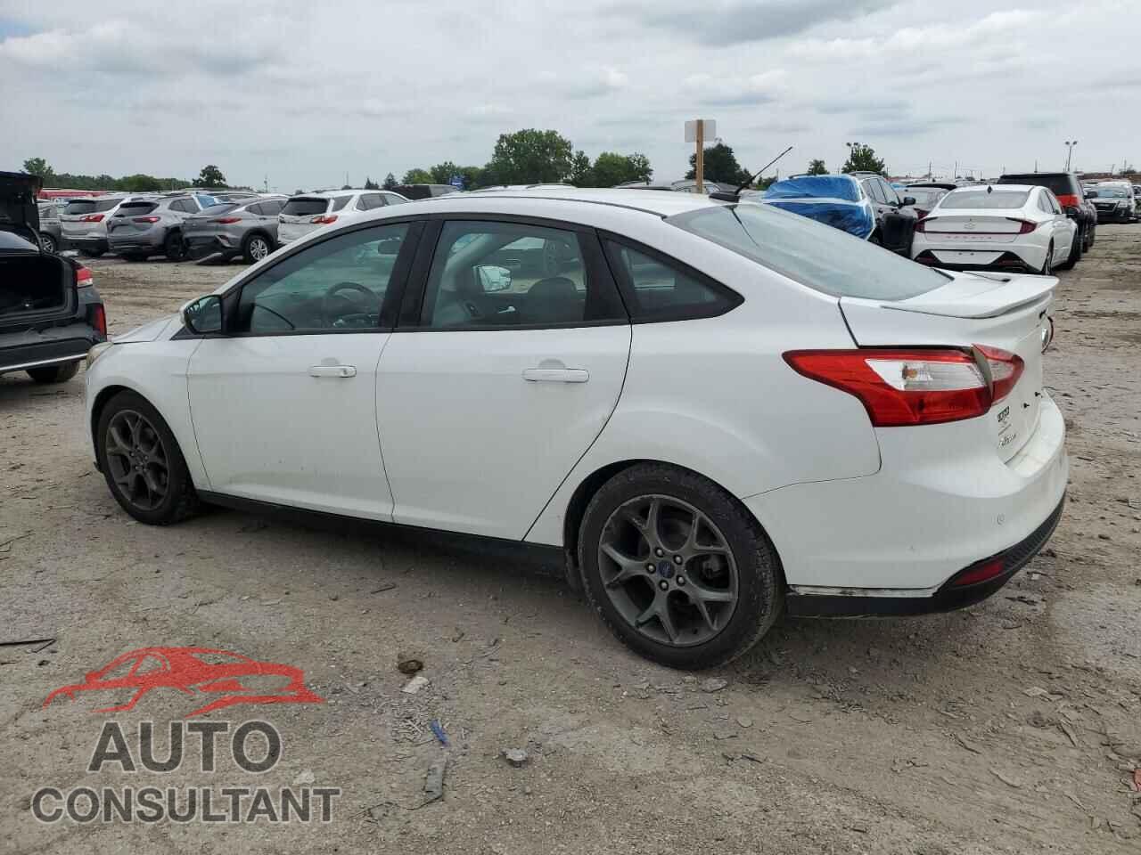 FORD FOCUS 2014 - 1FADP3F29EL258813