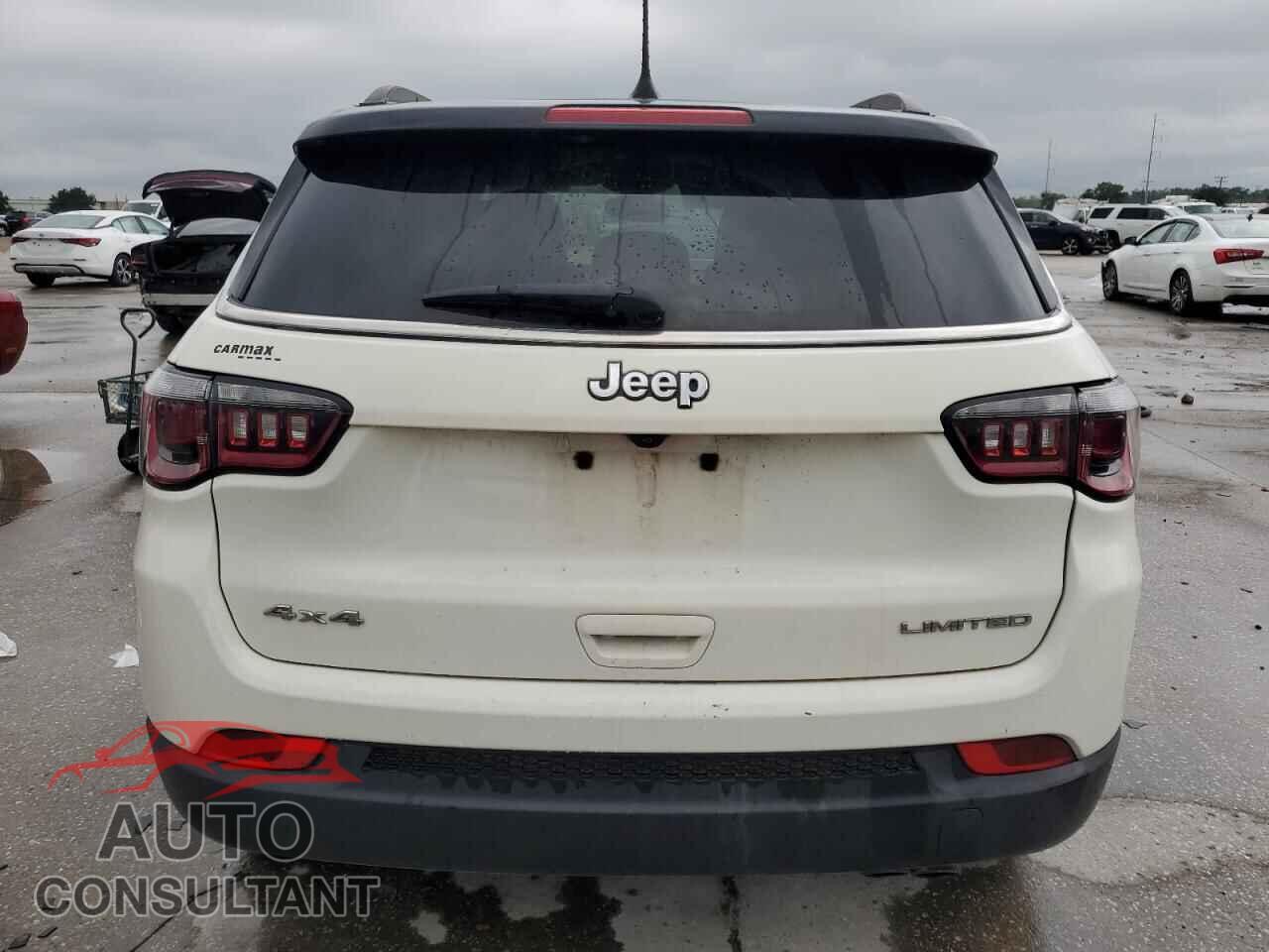 JEEP COMPASS 2018 - 3C4NJDCB7JT222112